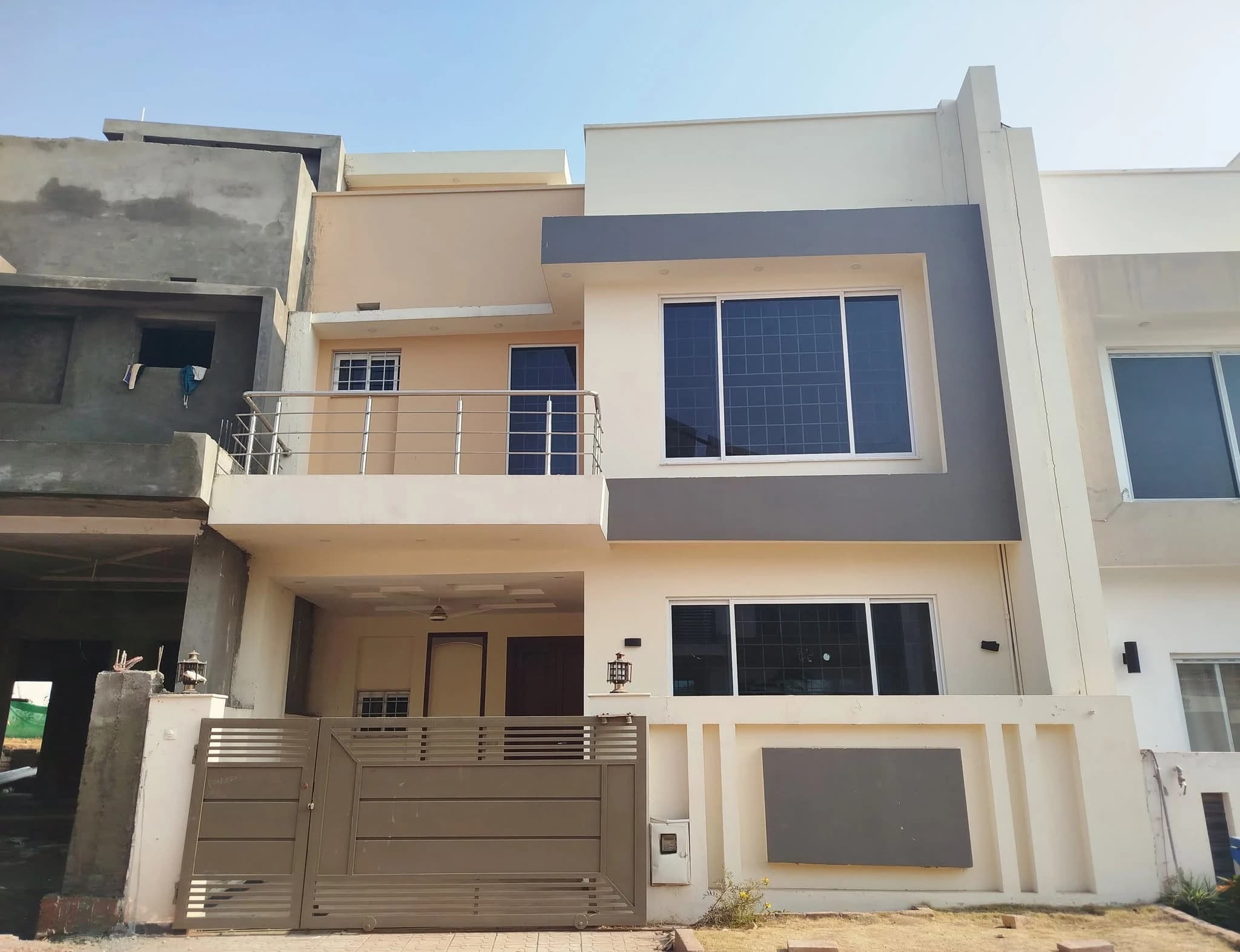 5.5 Marla Back-Open House for Sale in Sector H, Bahria Enclave Islamabad image 1